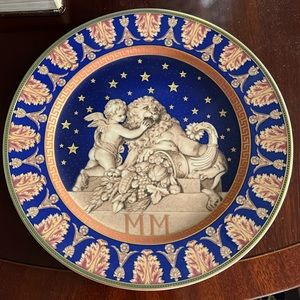 - Rosenthal VERSACE Christmas Large Charger " CHRISTMASTIDE" Year 2000.